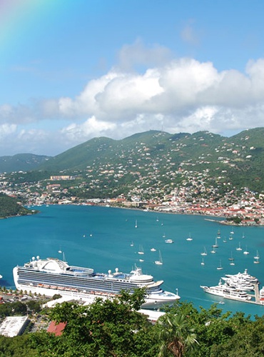 Big cruise ship for Caribbean sea tours